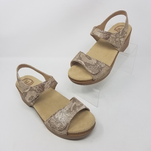 dansko heeled sandals